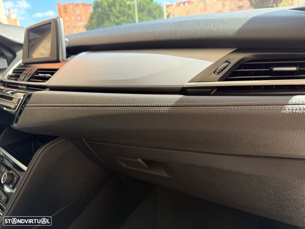 BMW 216 Active Tourer d Line Sport - 43