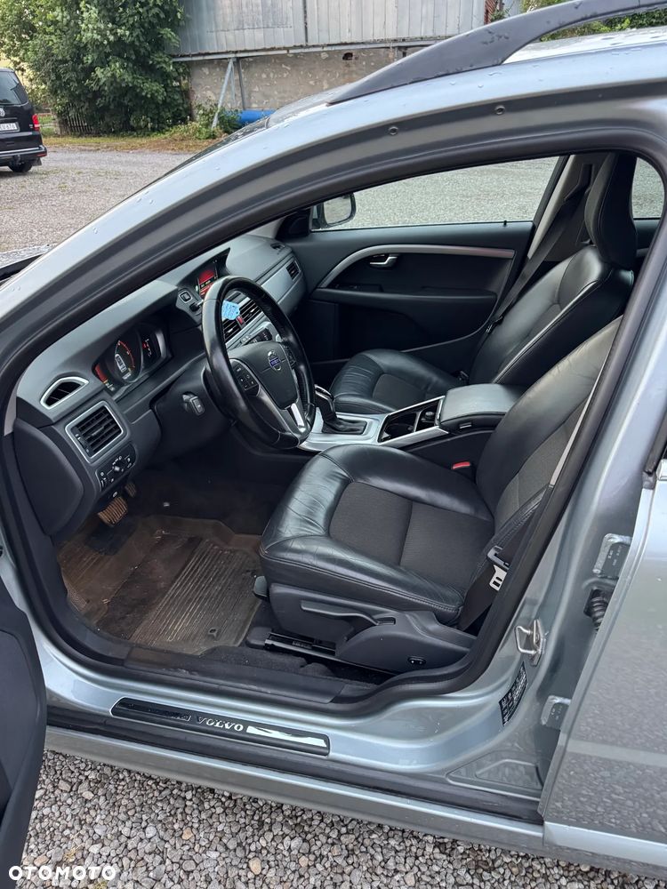 Volvo V70 D4 Geartronic Momentum - 6