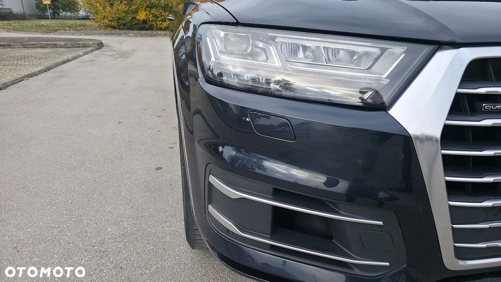 Audi Q7 3.0 TFSI Quattro Tiptronic - 22