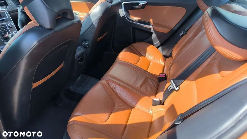 Volvo S60 - 5