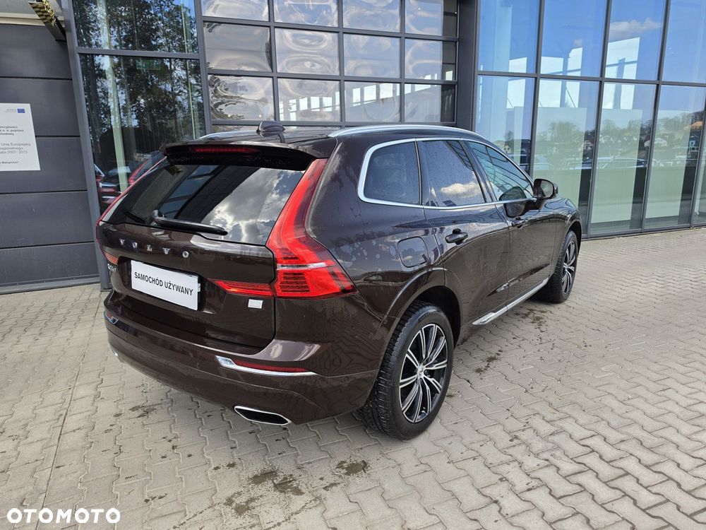 Volvo XC 60 - 4
