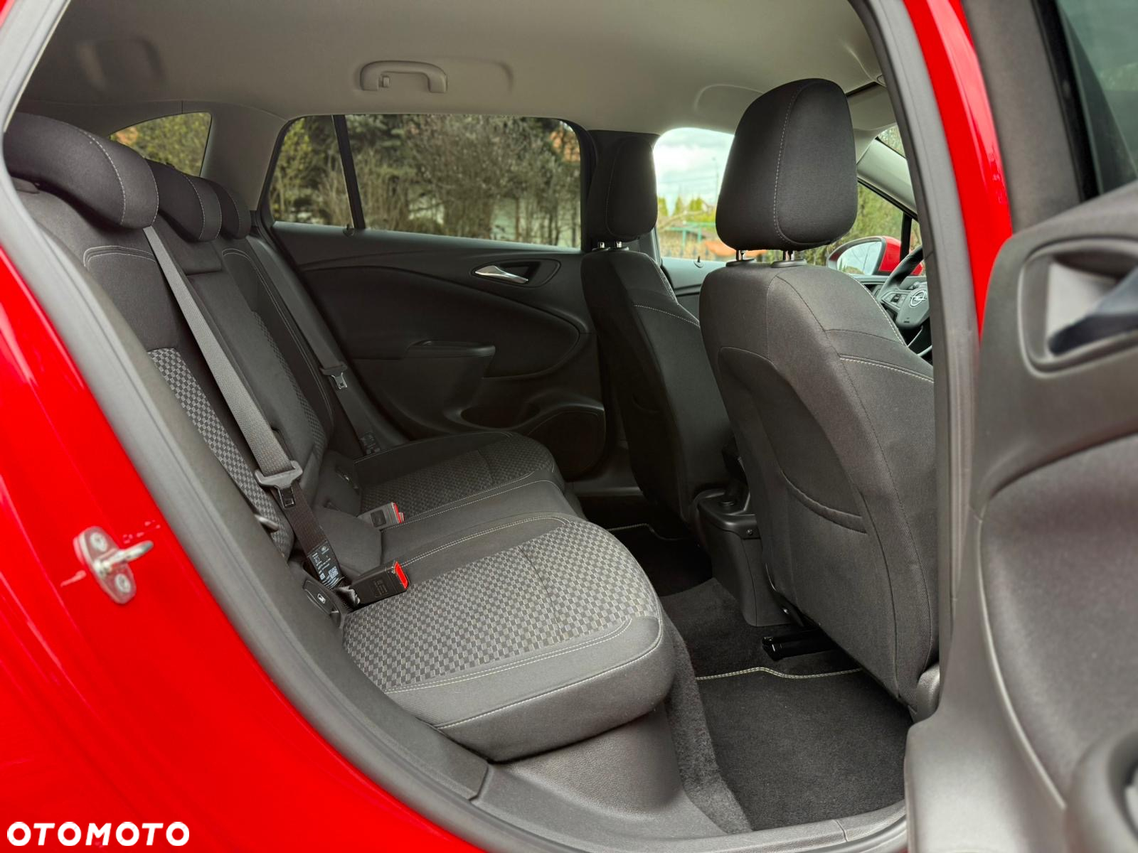 Opel Astra 1.4 Turbo Dynamic - 14