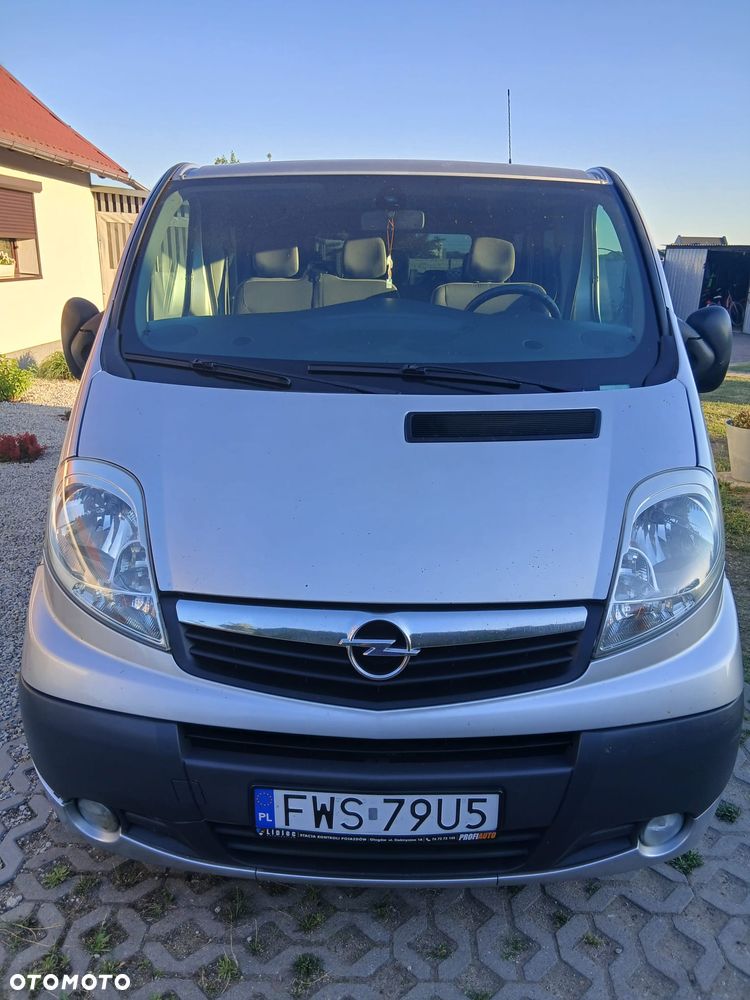 Opel Vivaro L2H1 2.9t - 8