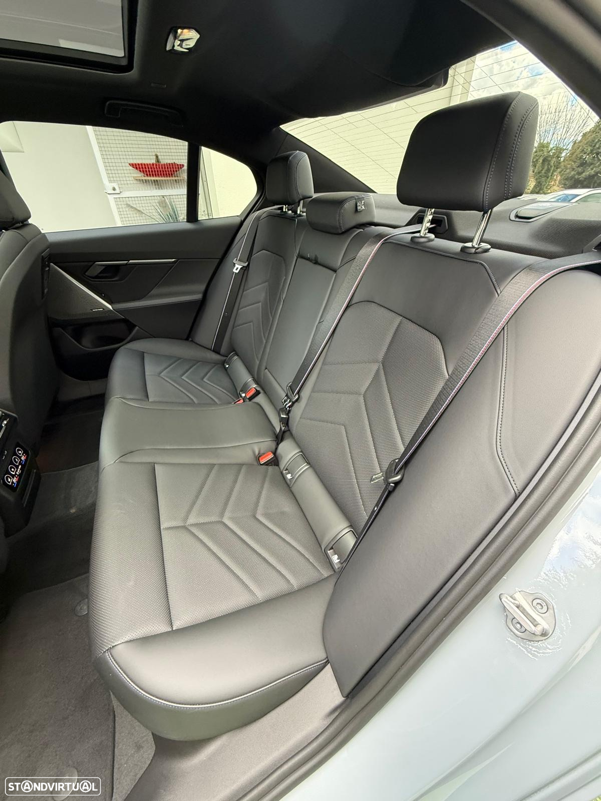 BMW i5 eDrive40 Pack Desportivo M Pro - 14