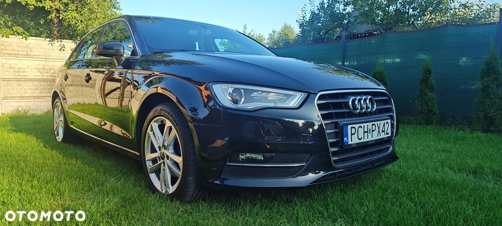Audi A3 Sportback - 1