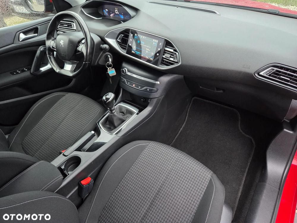 Peugeot 308 BlueHDi 130 Active Pack - 11