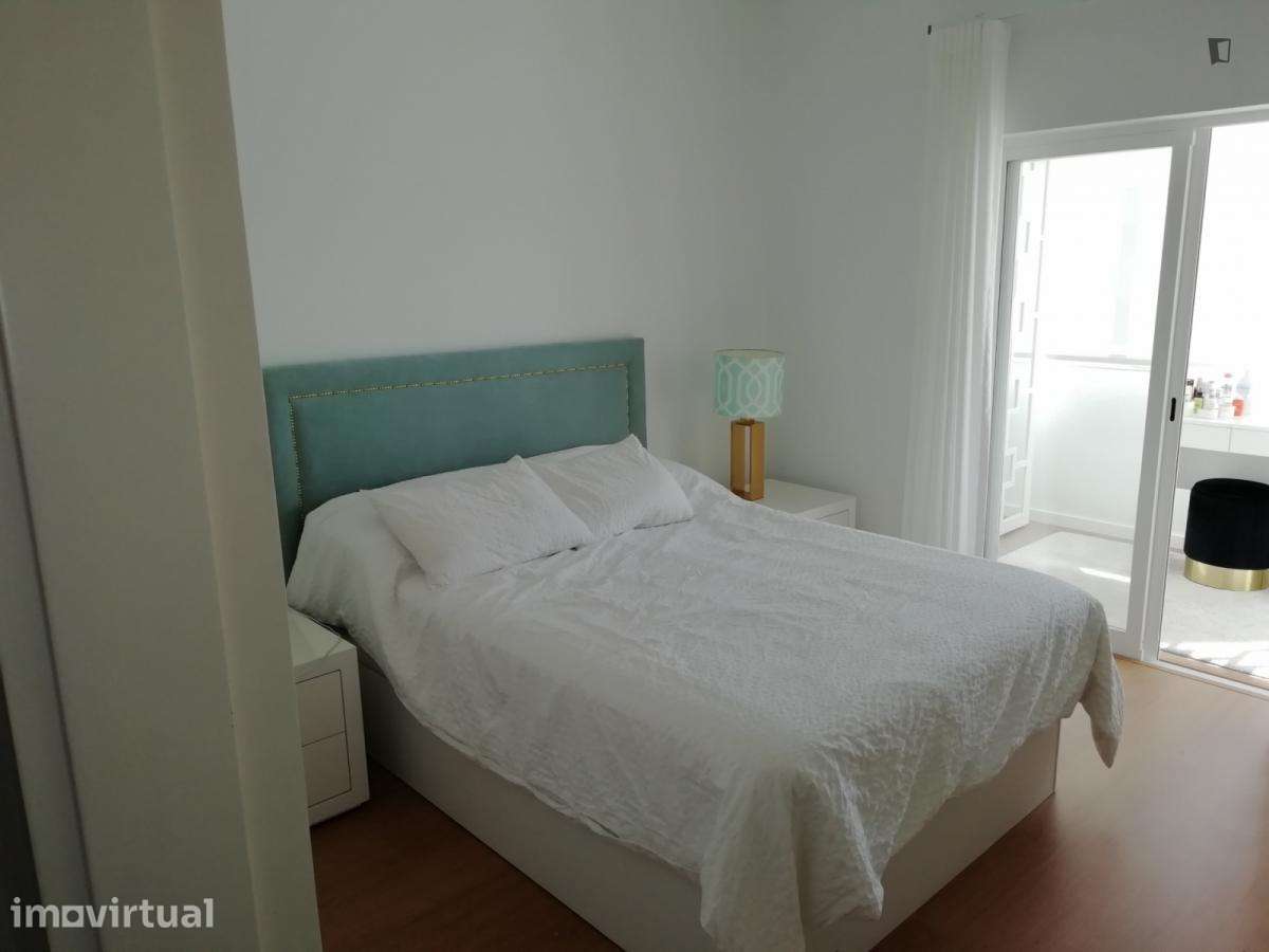 Apartamento com 1 quartos - localizado em Oeiras Lisbon - Grande imagem: 2/14