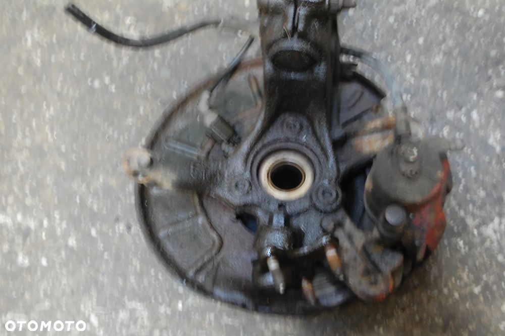 ZWROTNICA MCPERSON LEWY PRZÓD SEAT LEON II 1.6 ŁOŻYSKO 3 ŚRUBY VW GOLF V SKODA AUDI - 4