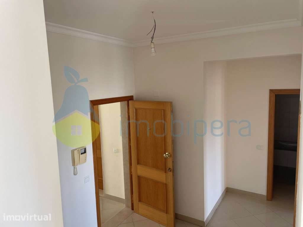 Apartamento T1 para venda em Boliqueime - Grande imagem: 3/20