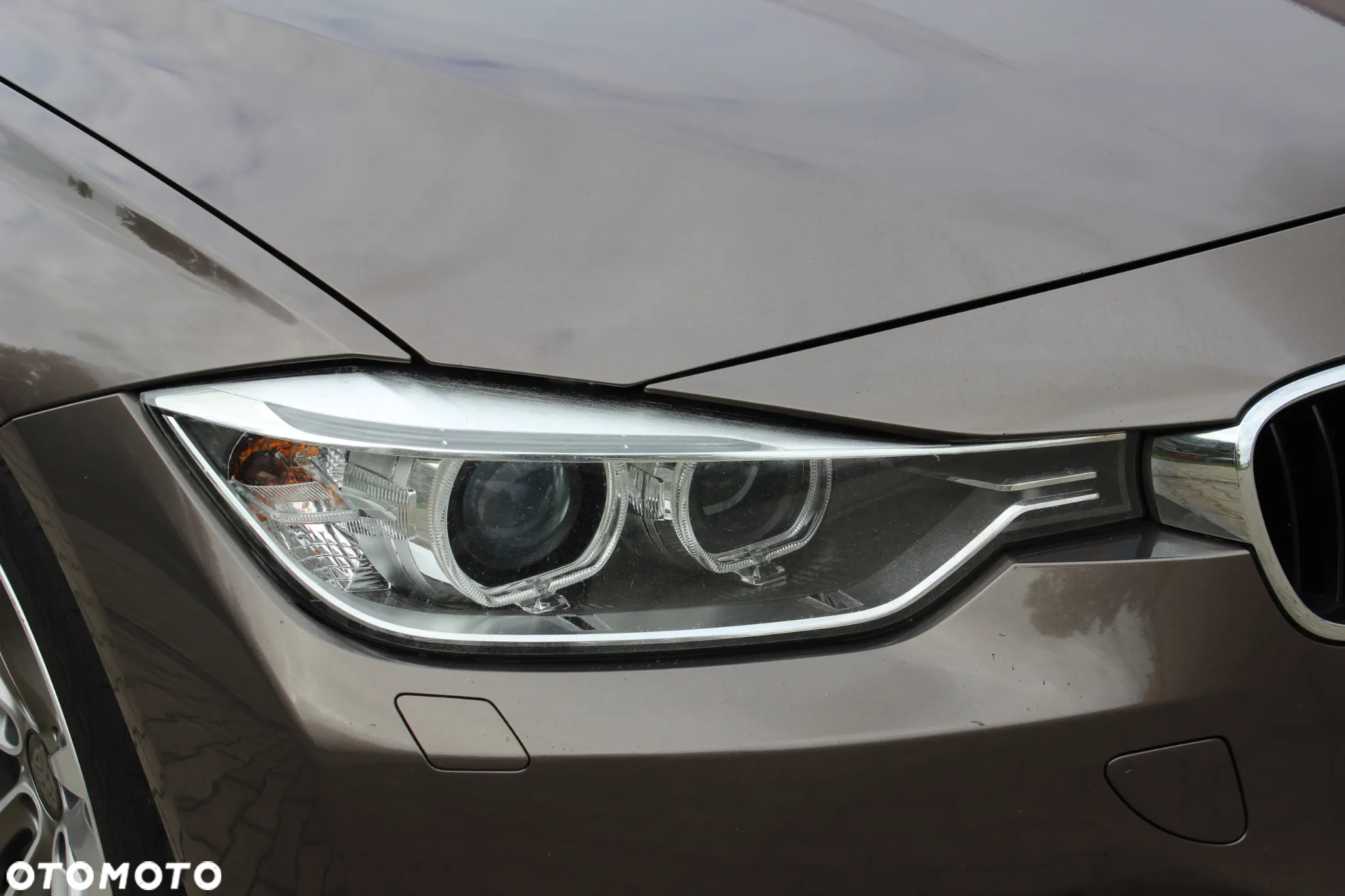 BMW Seria 3 320d Efficient Dynamics - 12