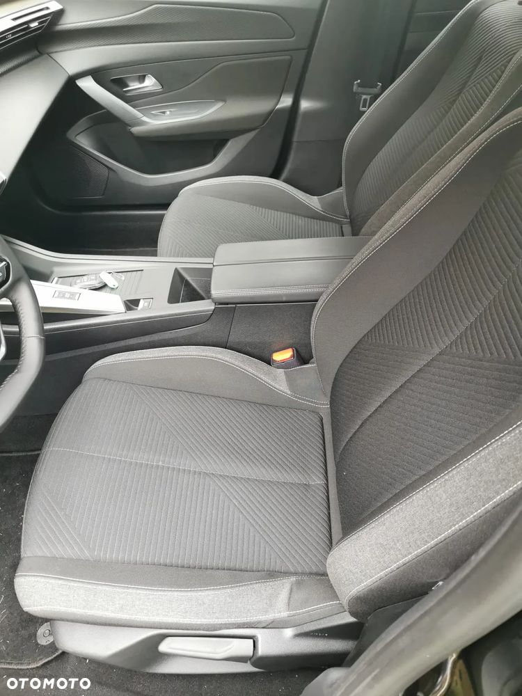 Peugeot 308 1.2 PureTech Allure Pack S&S EAT8 - 12