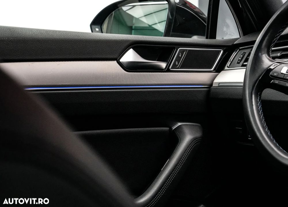 Volkswagen Passat 1.4 TSI Plug-In-Hybrid DSG GTE - 23