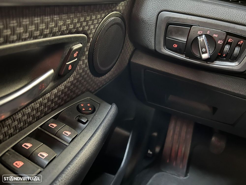 BMW 216 Gran Tourer d 7L Advantage - 17