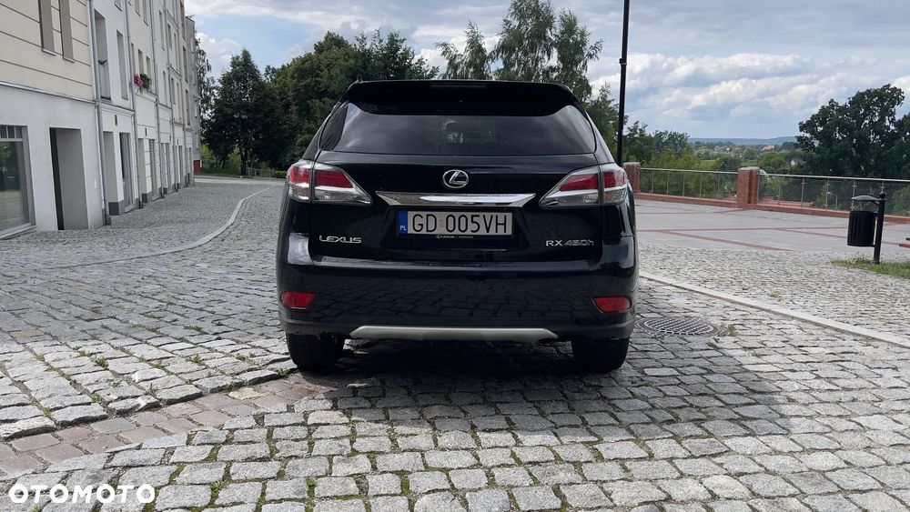 Lexus RX - 4