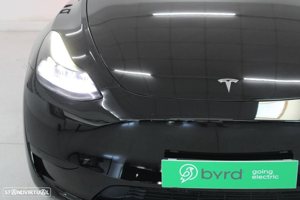 Tesla Model Y Standard - 4