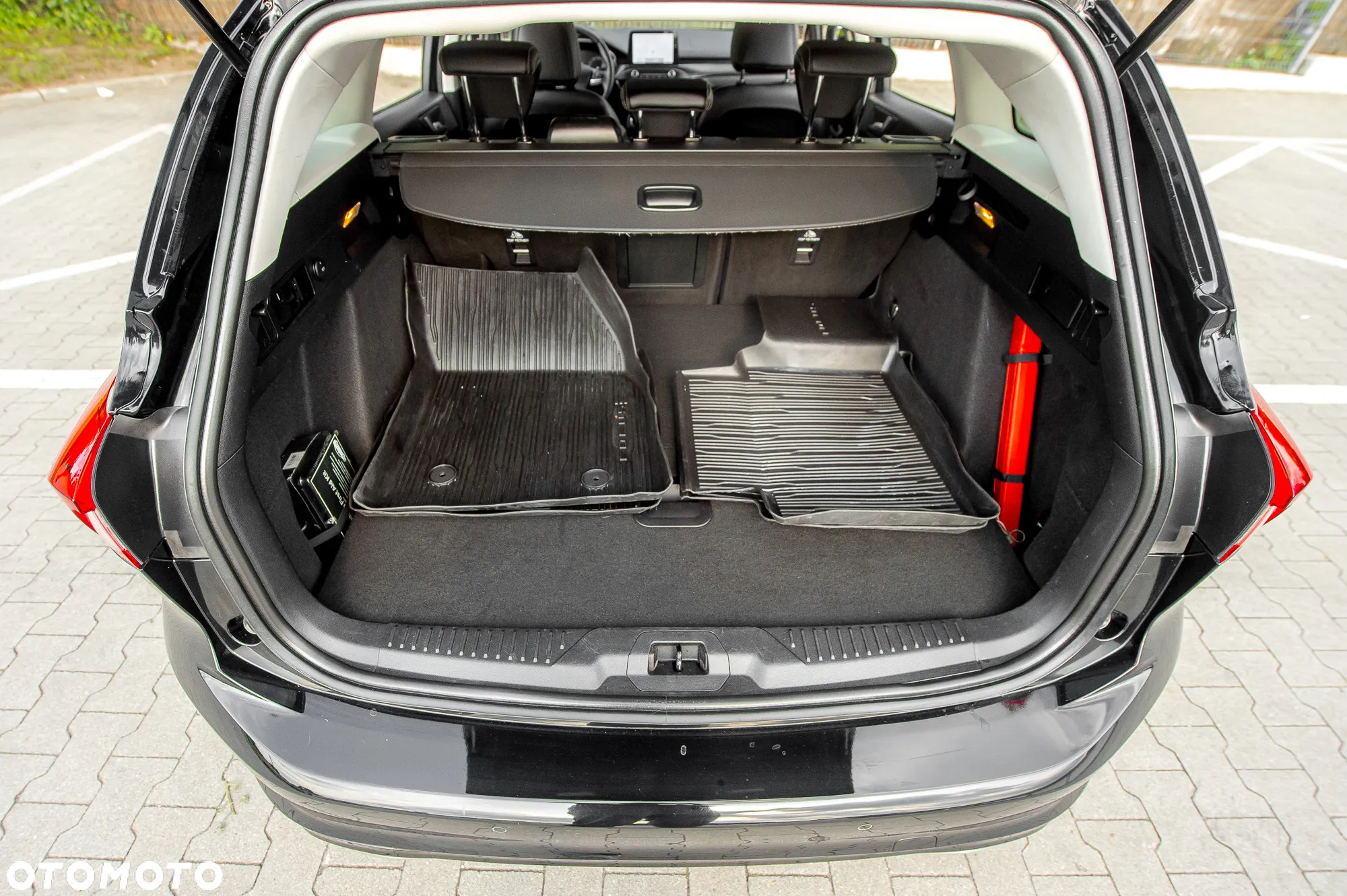 Ford Focus - 38