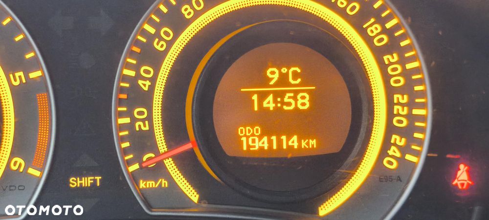 Toyota Auris 1.4 D-4D - 4