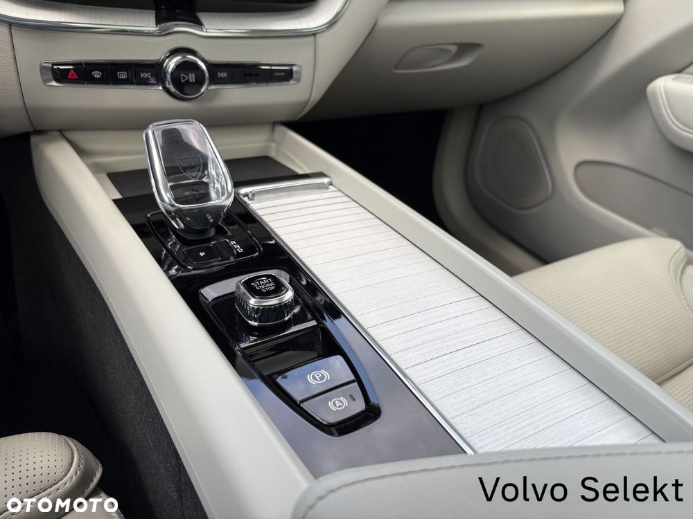 Volvo XC 60 - 16