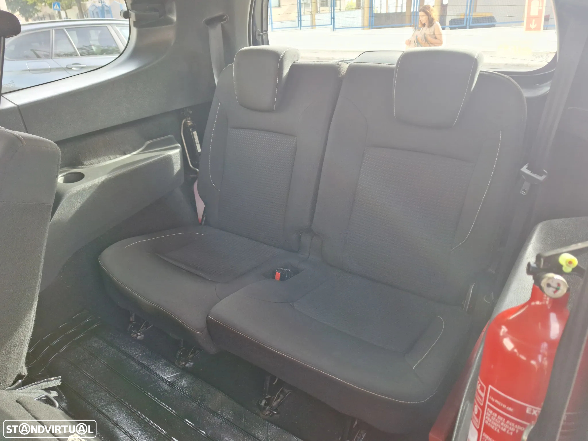 Dacia Lodgy 1.5 dCi Confort 7L - 6