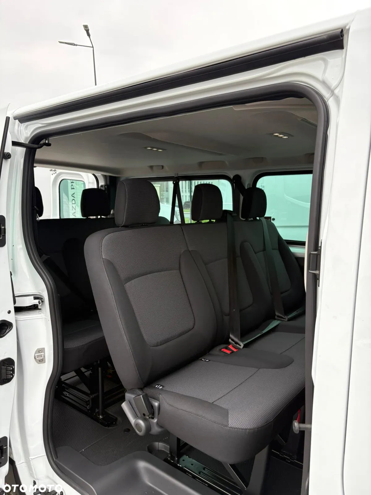 Renault Trafic Kombi 2.0 Blue dCi L2 Equilibre - 12