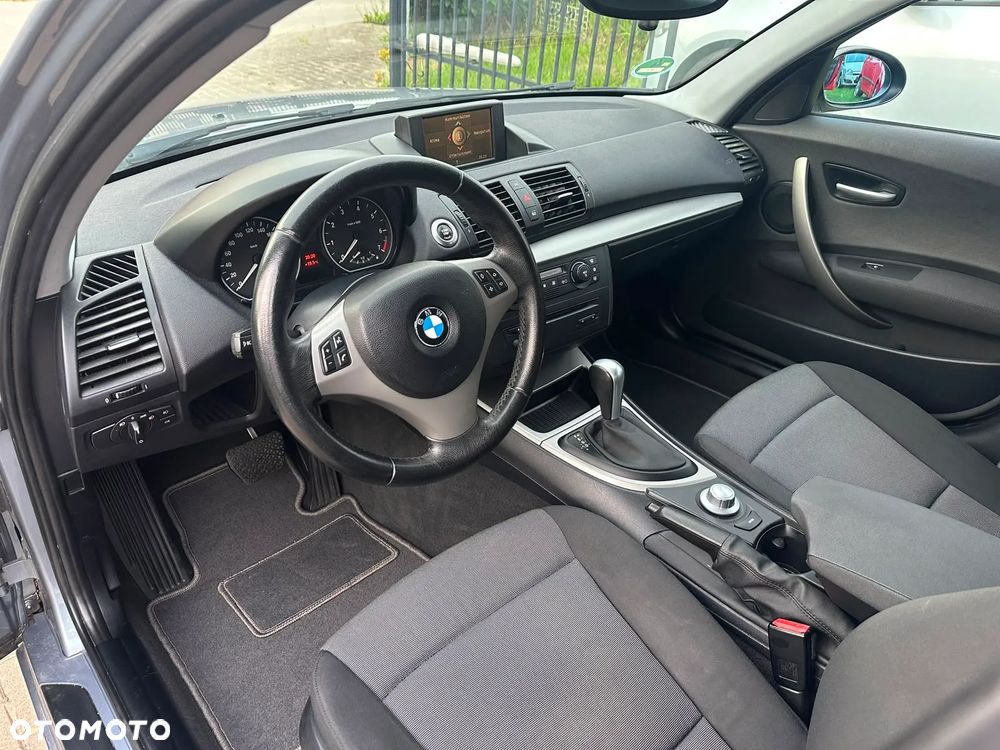 BMW Seria 1 - 15