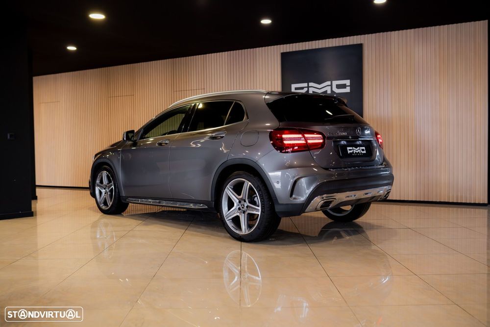 Mercedes-Benz GLA 200 - 3