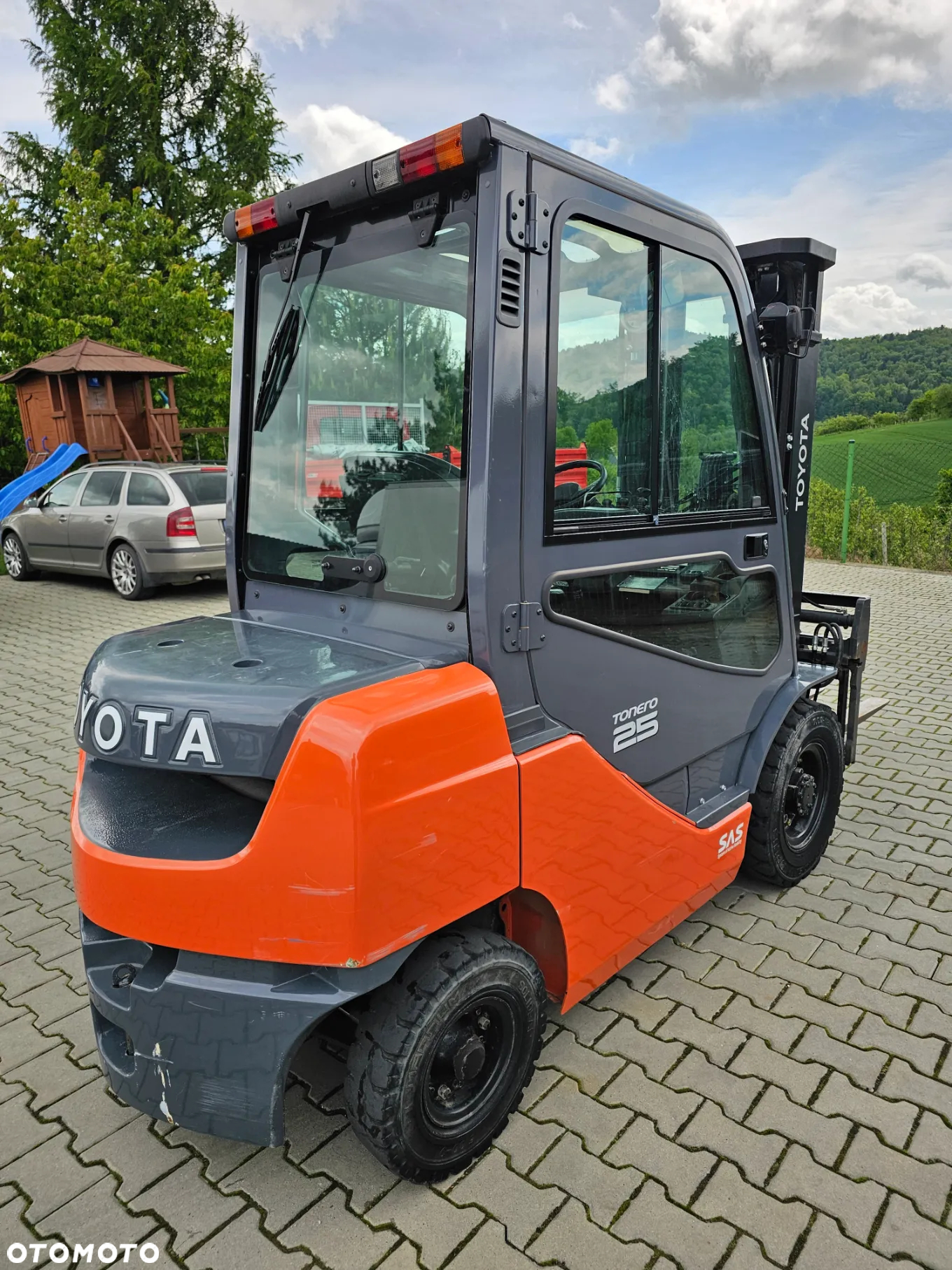 Toyota Toyota 02-8FDF25 Diesel - 3