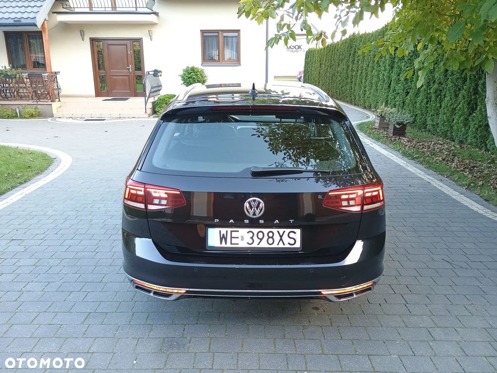 Volkswagen Passat 2.0 TDI Elegance DSG - 6