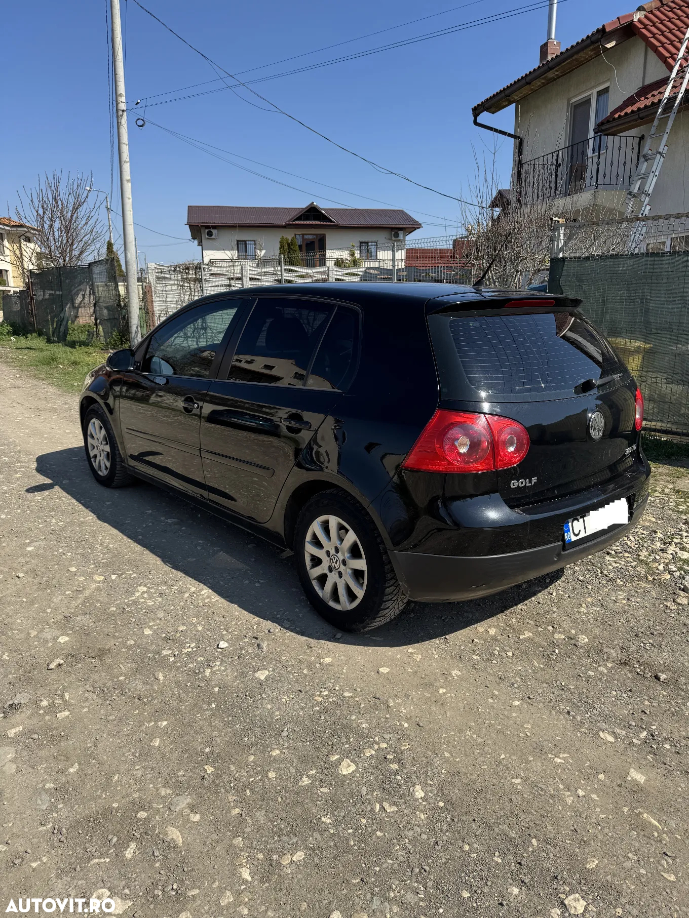 Volkswagen Golf 2.0 TDI Comfortline - 3