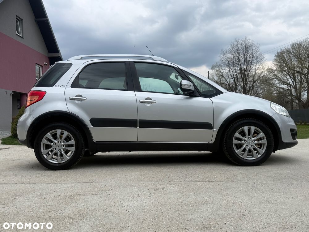 Suzuki SX4 1.6 VVT Automatic 4x2 Style - 25