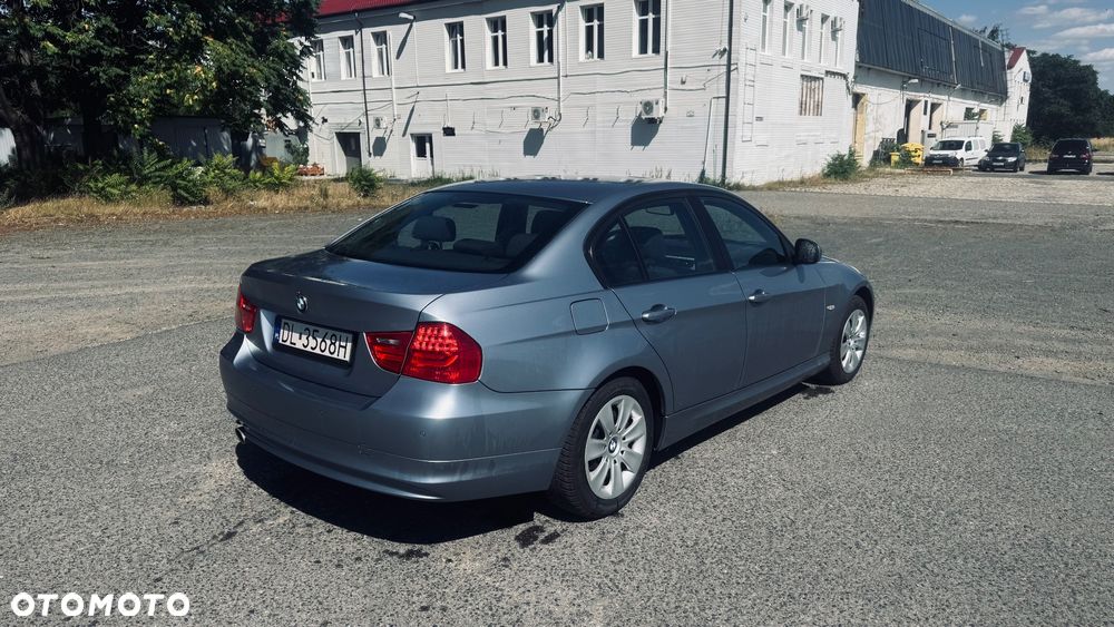 BMW Seria 3 - 14