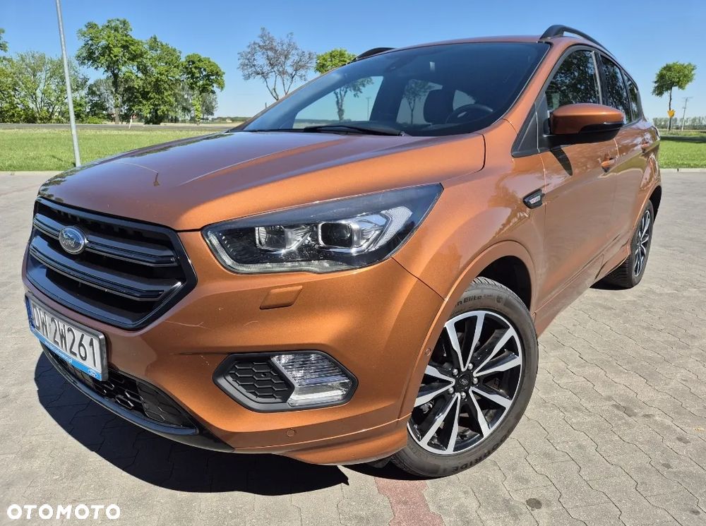 Ford Kuga - 2