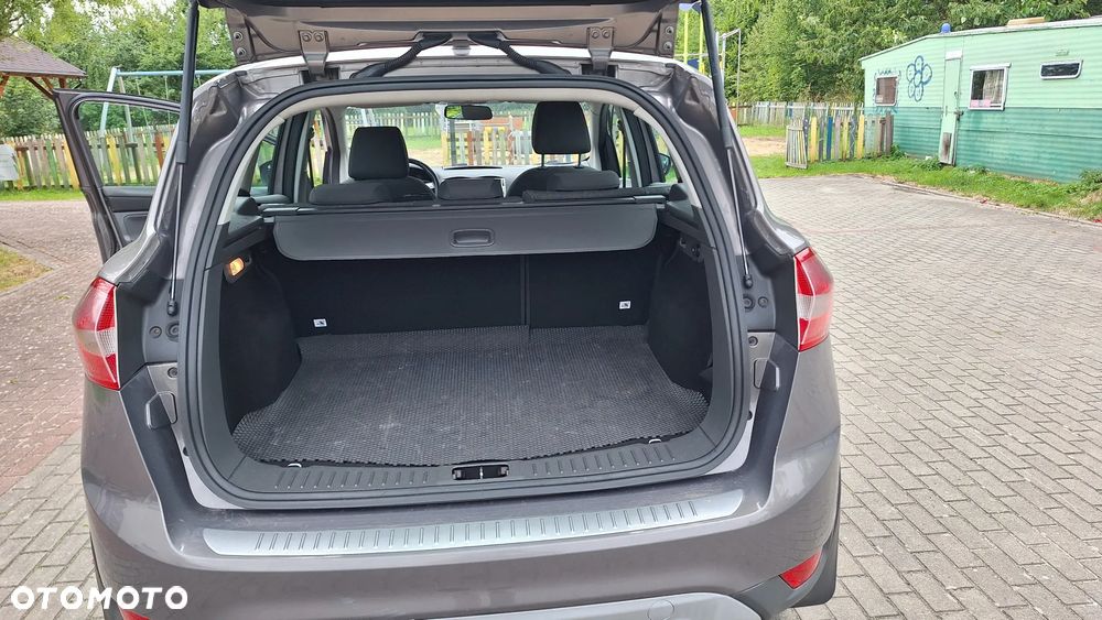 Ford Kuga 2.0 TDCi Titanium - 14
