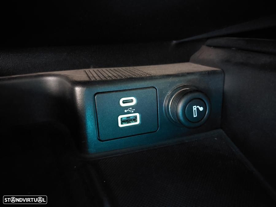 Ford Kuga 2.5 PHEV Titanium - 30