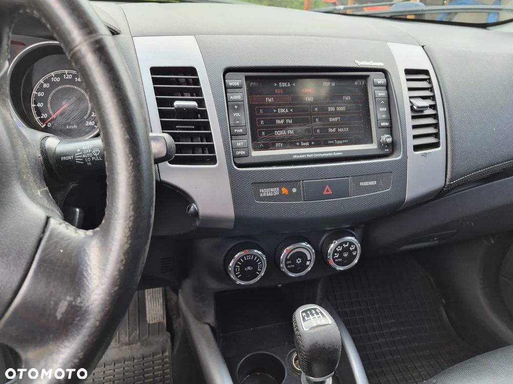 Mitsubishi Outlander 2.2 DID Instyle NAVI EU5 - 10