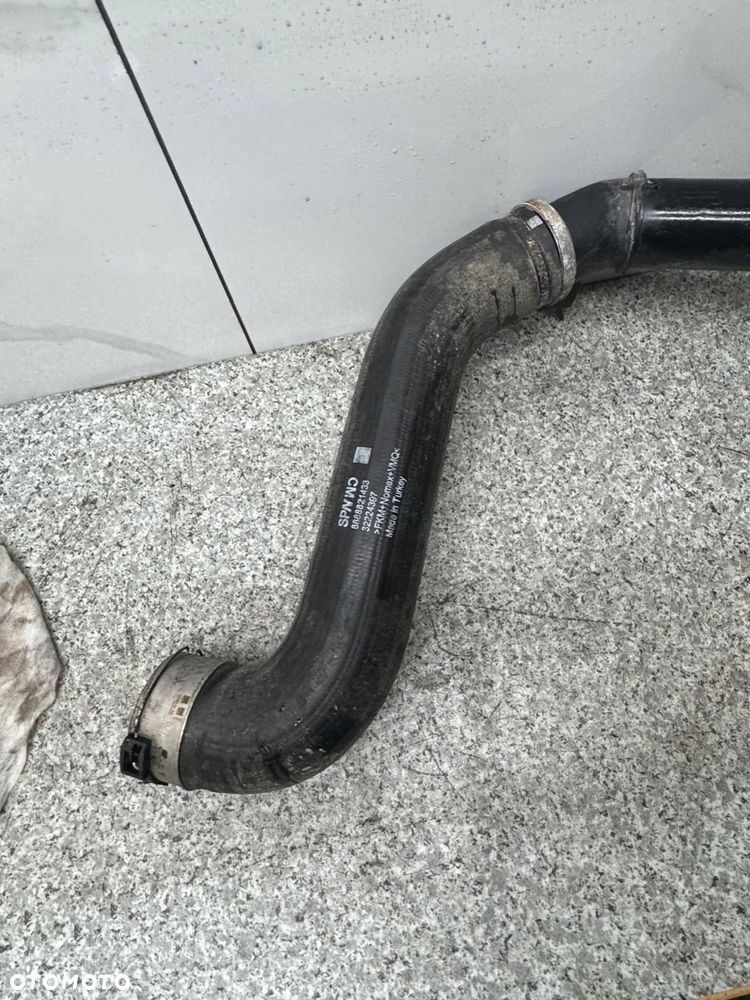 przewód intercoolera volvo xc40 2017-2024 32224397 2.0 d4 - 6