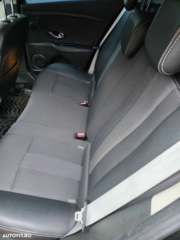 Renault Megane TCe 130 Bose Edition - 2