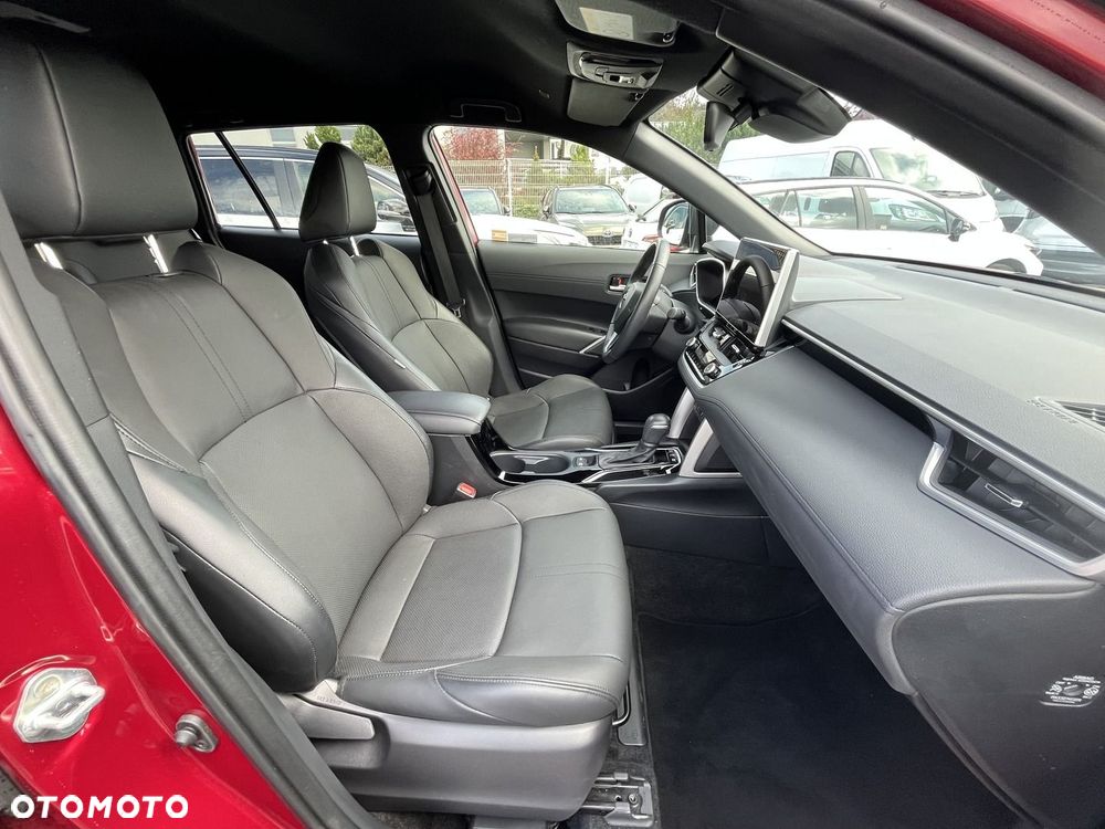 Toyota Corolla Cross 2.0 Hybrid Executive - 29