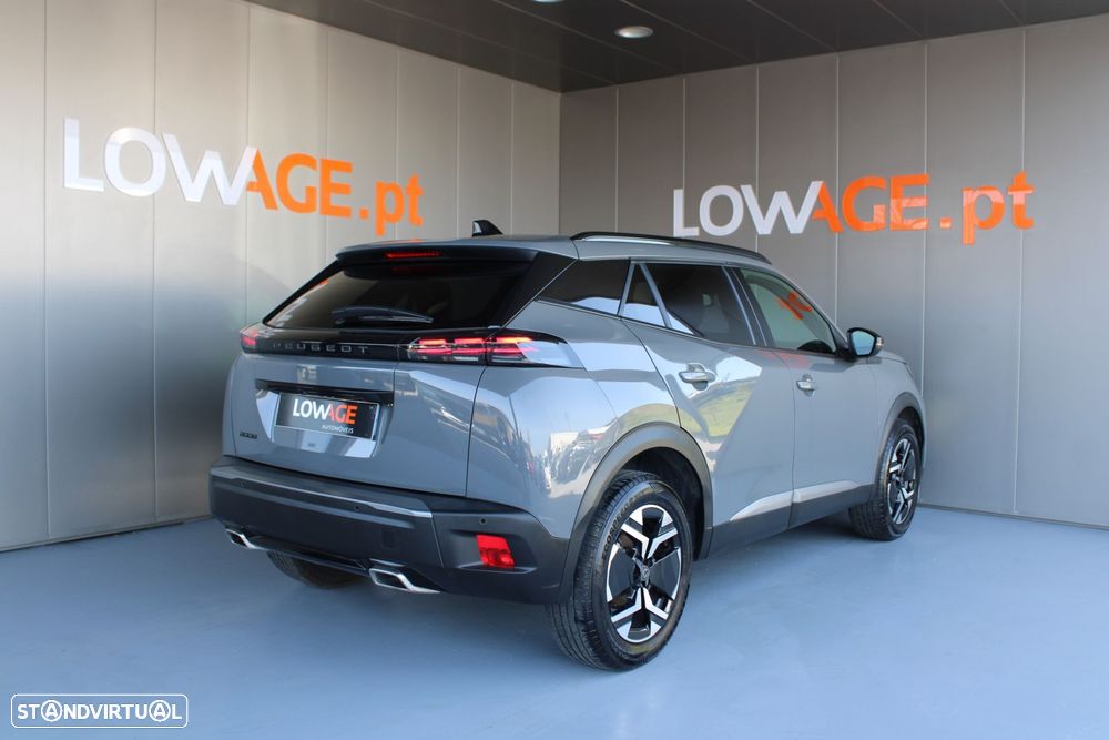 Peugeot 2008 1.2 PureTech Allure Pack EAT8 - 4