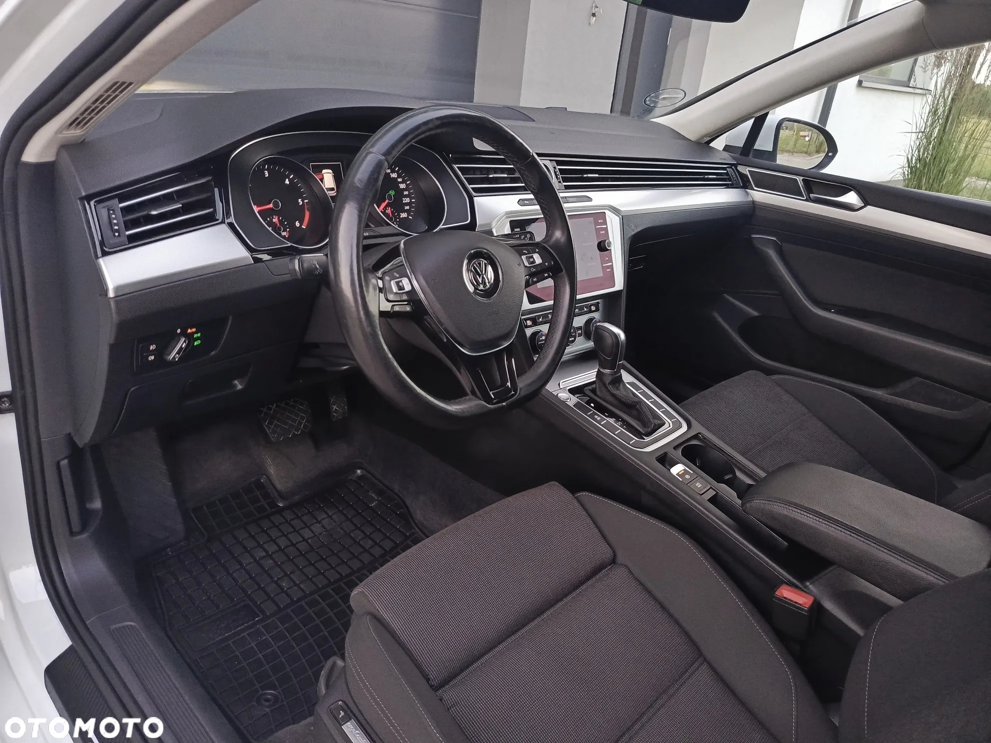 Volkswagen Passat 2.0 TDI BMT Highline DSG - 9