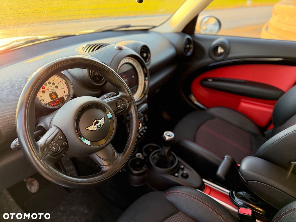 MINI Countryman Cooper D ALL4 EU6 - 16