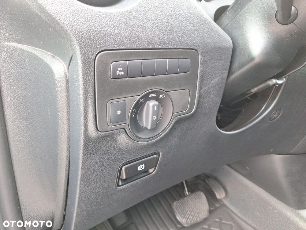 Mercedes-Benz vito - 17