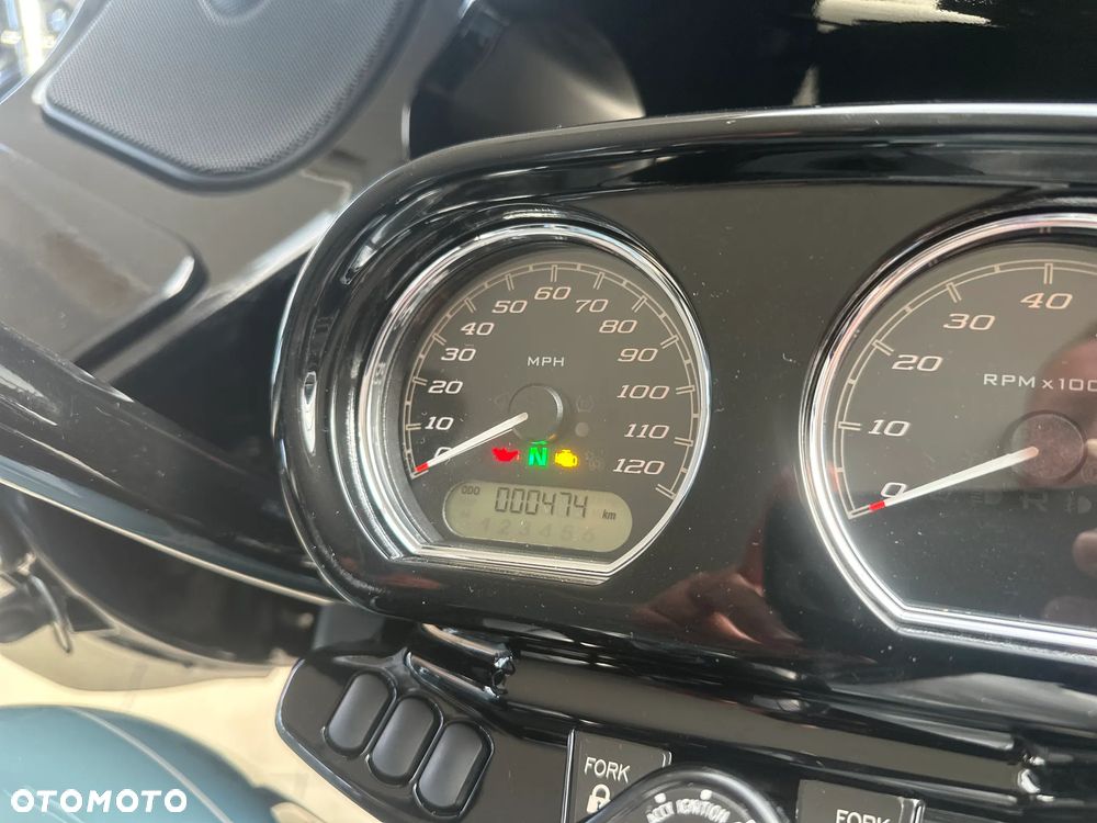 Harley-Davidson Tri Glide - 30