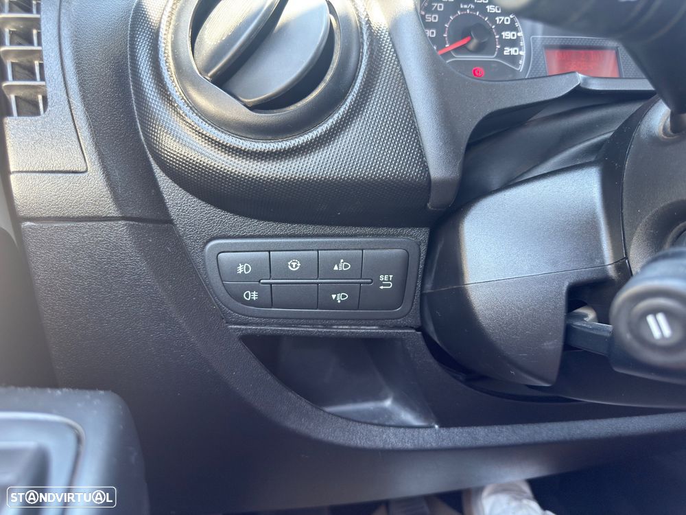 Fiat FIORINO 1.3 M-Jet c/Iva AC Navegação - 16