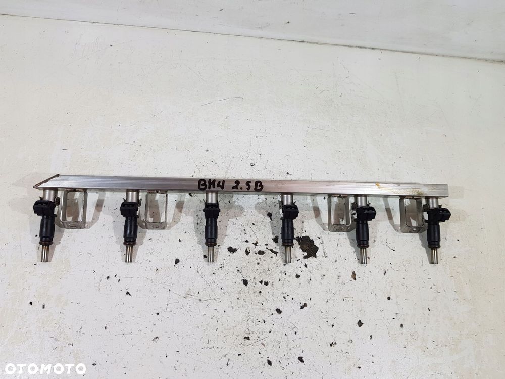 listwa wtryskowa wtryski 7531634 bmw e60 e90 2.5b - 8