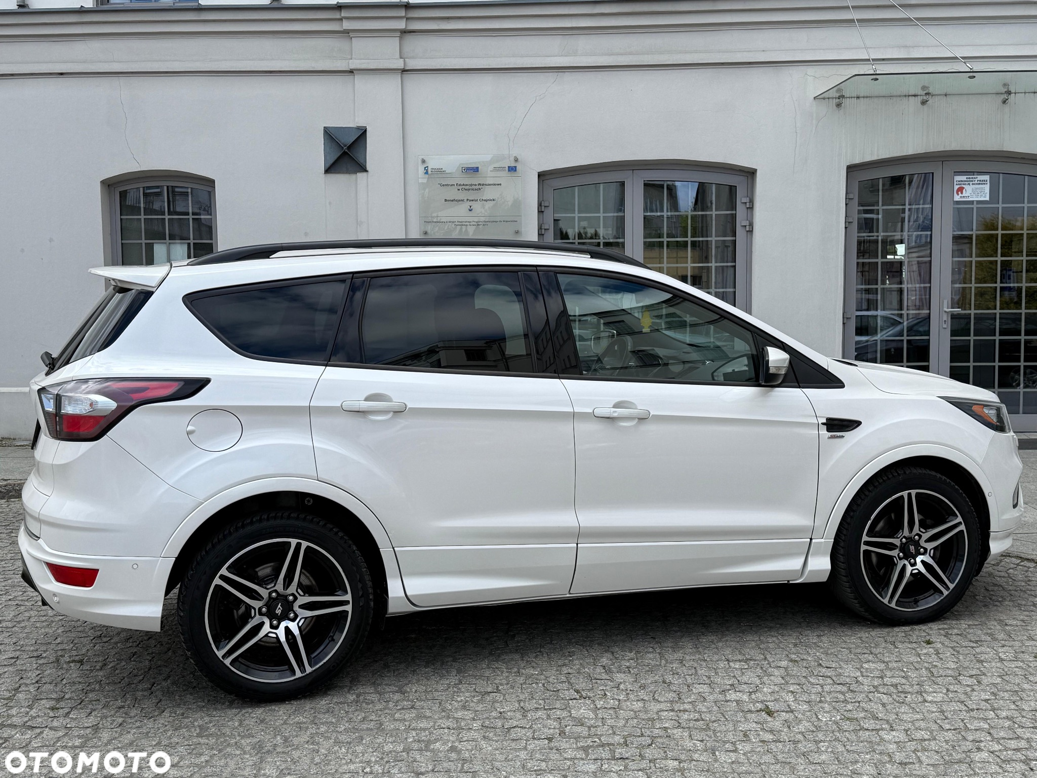 Ford Kuga 2.0 TDCi 4x4 ST-Line - 9