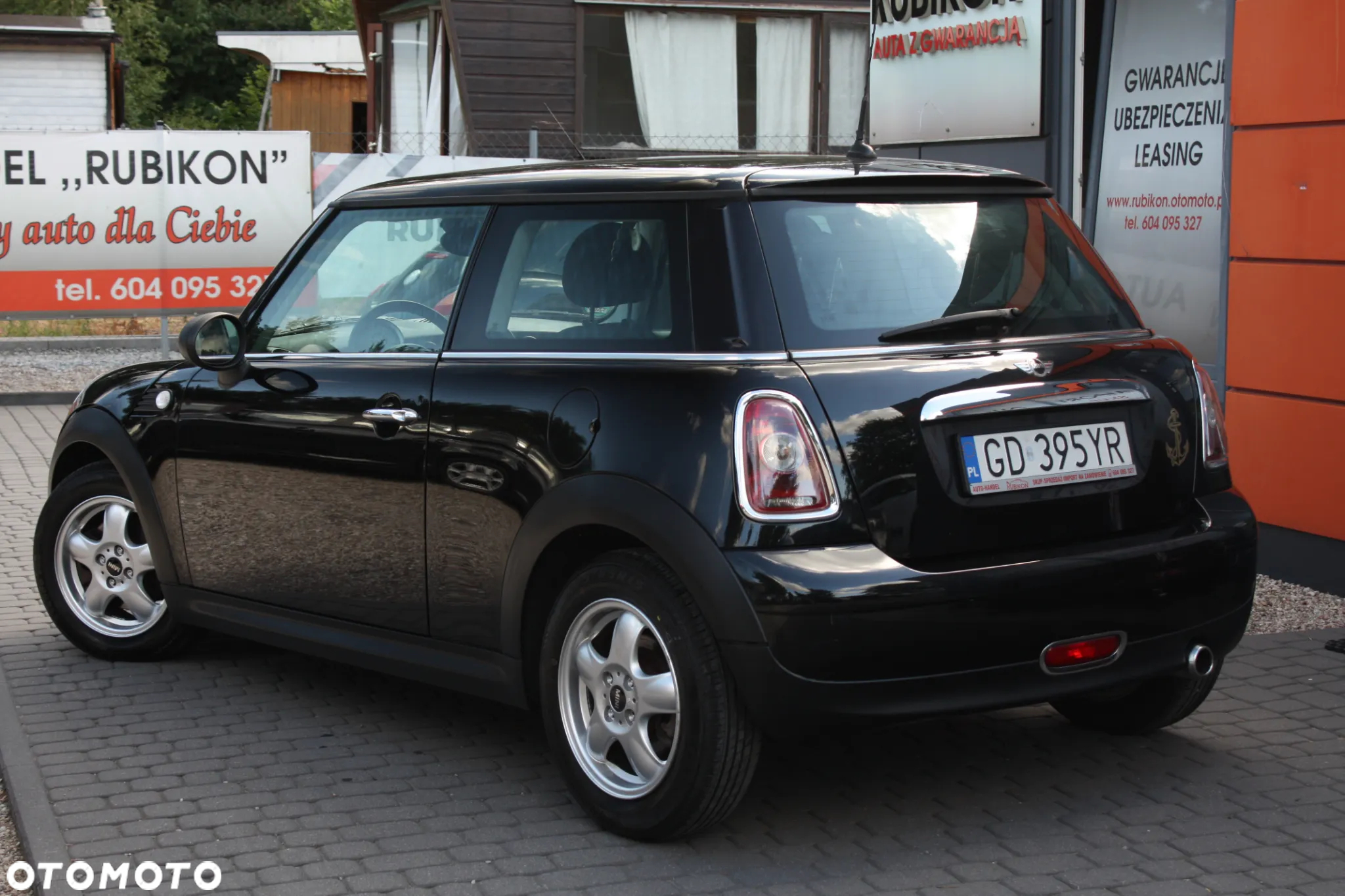 MINI ONE Standard - 3