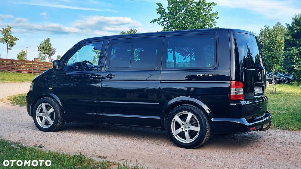 Volkswagen Multivan - 3