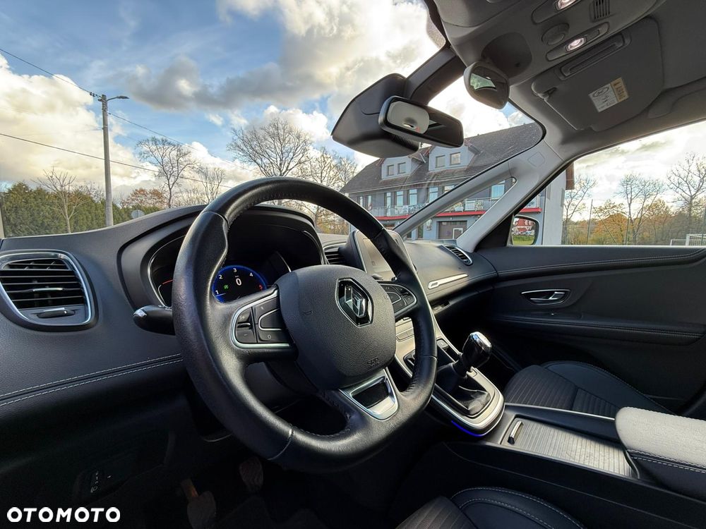 Renault Scenic ENERGY dCi 110 LIMITED - 17
