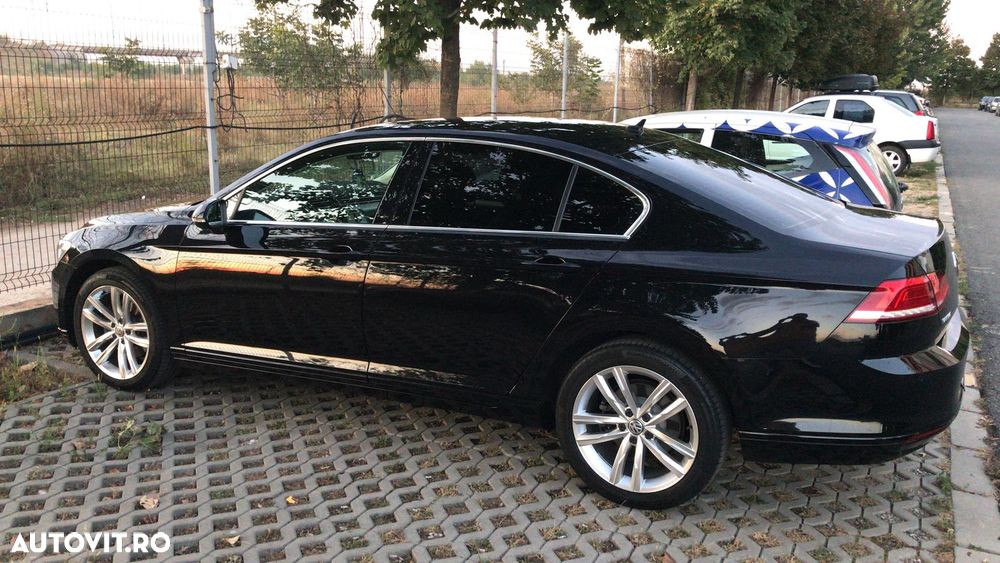 Volkswagen Passat 2.0 TDI SCR DSG Highline - 1
